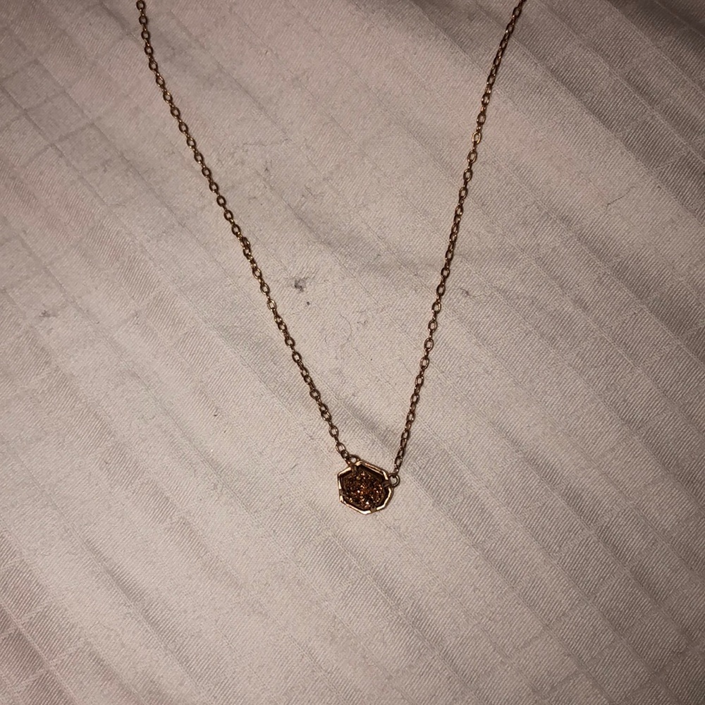 rose gold kendra scott necklace